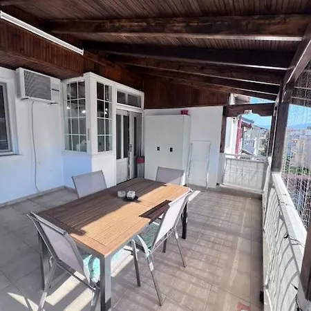 Апартаменты Elpida *