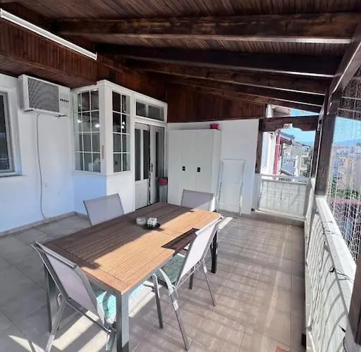 Apartamento Elpida *