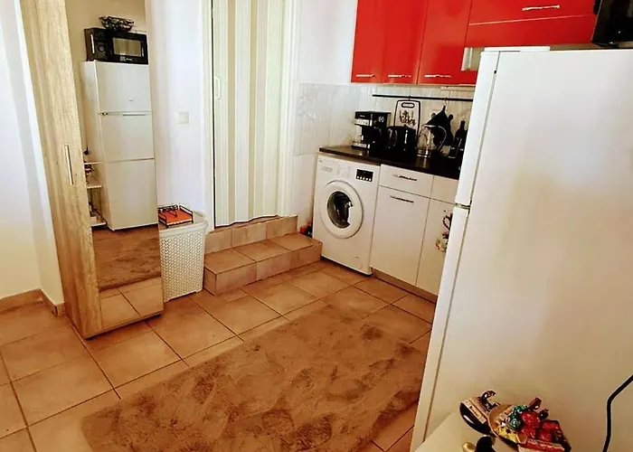 Apartamento Elpida *